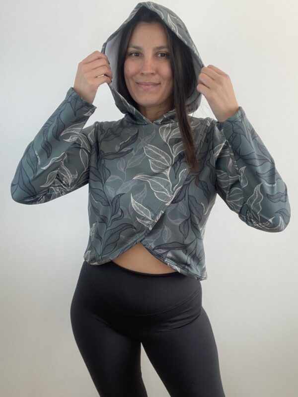 Buzo Crop cruzado Lena