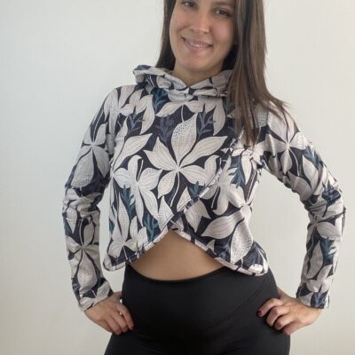 Buzo Crop cruzado Lena