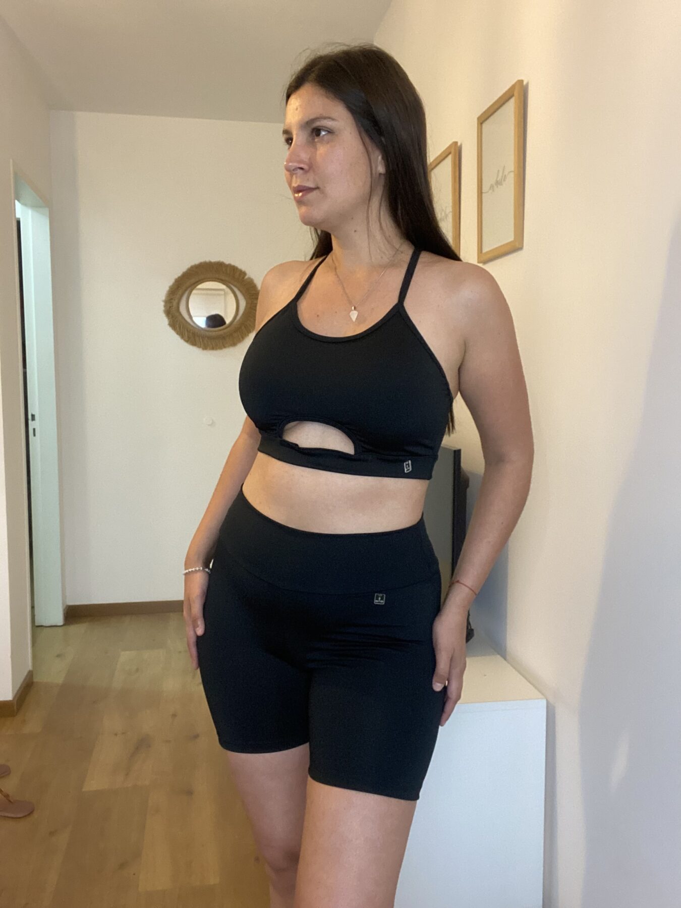 Short deportivo Helen - Imagen 2